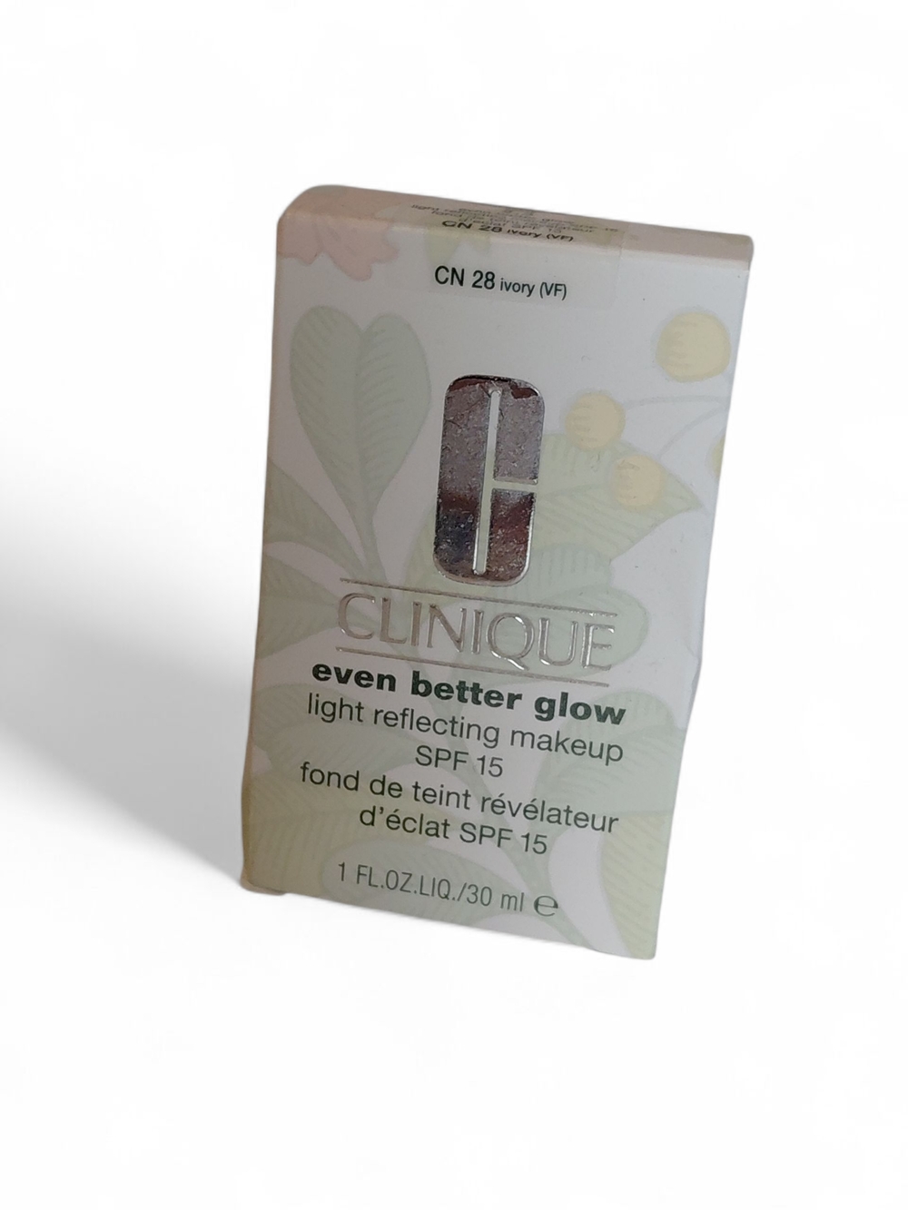 Clinique Even Better Glow Foundation - Ivory CN 28